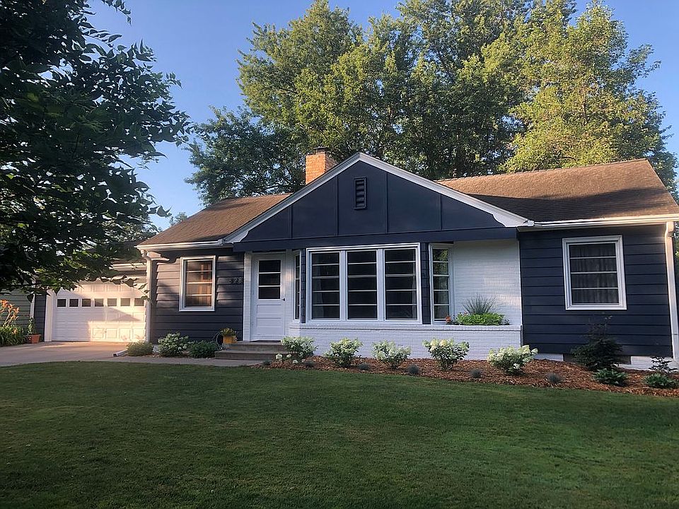 1st image of 828 Oak Knoll Ave