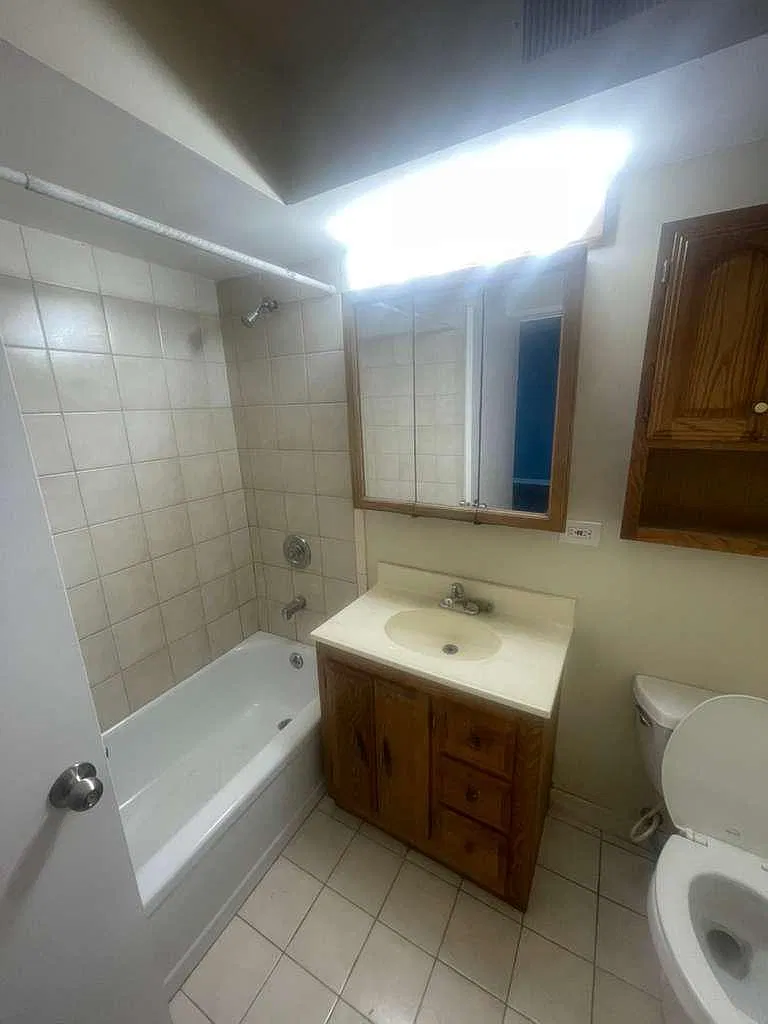1 bed, 800 sqft, $1,650 — Photo 3