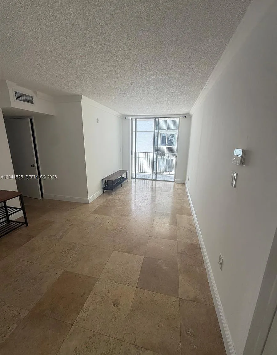Brickell View Condo — Photo 4