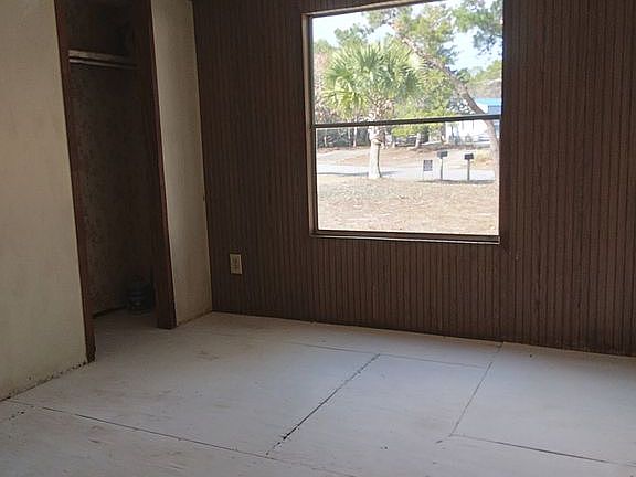 4th image of 663 Malaga Pl