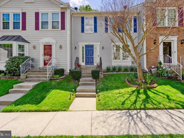 13921 Waterflow Pl, Centreville, VA 20121