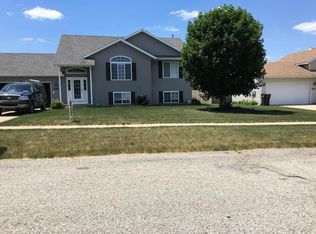 6697 Rye Grass Ct SE, Grand Rapids, MI 49508