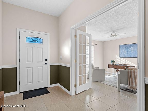 4th image of 580 Wickham Lakes Dr