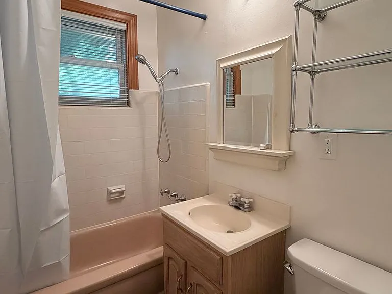 2055 Maryal Dr — Photo 6