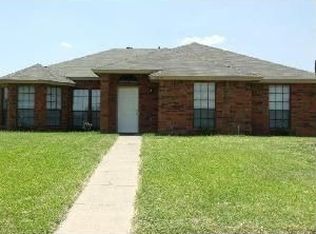 1014 Pepperidge Dr, Lancaster, TX 75134