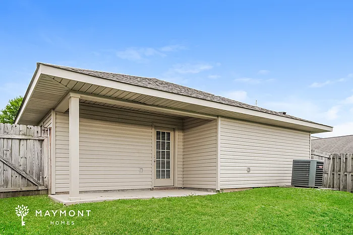 236 Bermuda Lakes Dr — Photo 14