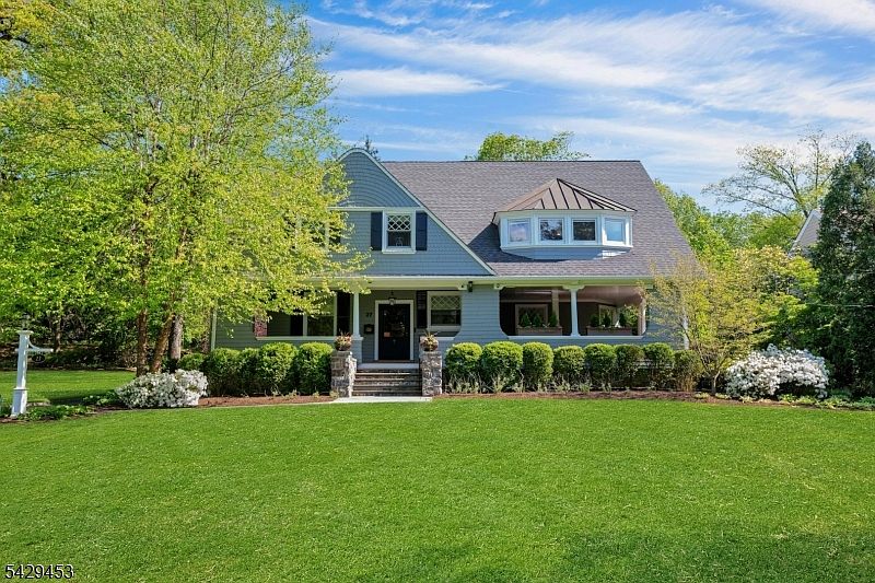 1st image of 27 Bedford Rd
