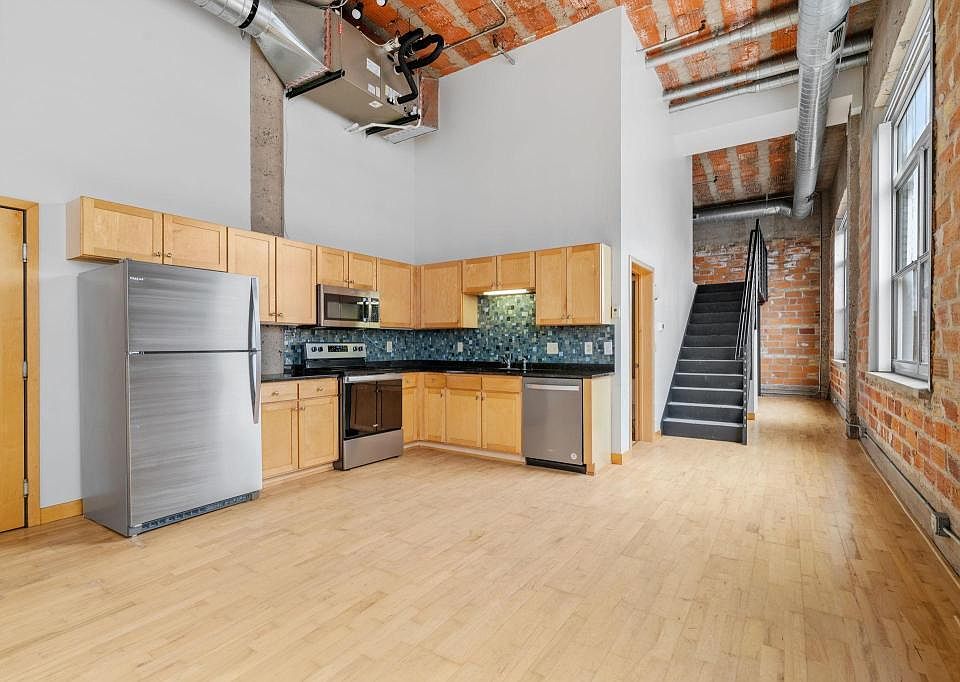 1st image of 521 S 7th St Unit 602