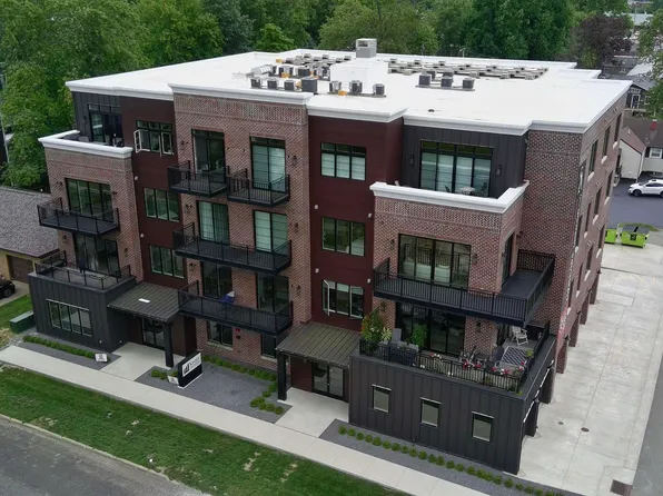 1310 E Samuel Ave #2F, Peoria Heights, IL 61616