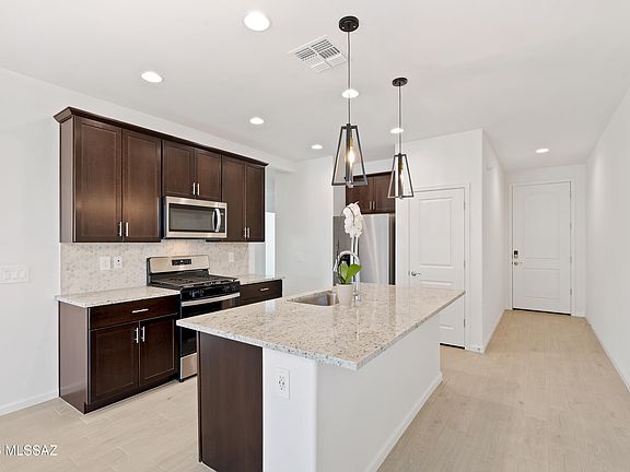 5th image of 10342 W Granderson St