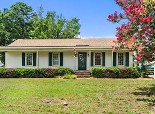 205 Violet Rd, Dunn, NC 28334