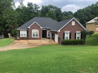 2094 Oak Falls Ln, Buford, GA 30519