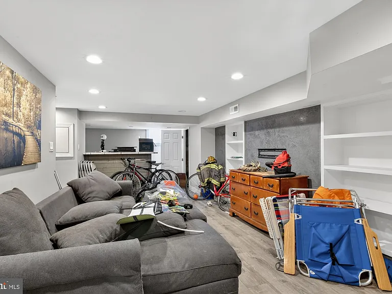 3408 Richmond St — Photo 14