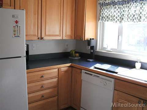 5th image of 2517 Ferncliff Ave