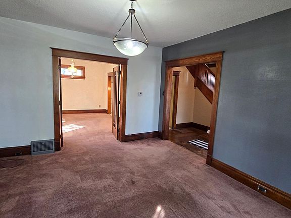 5th image of 618 1st Ave