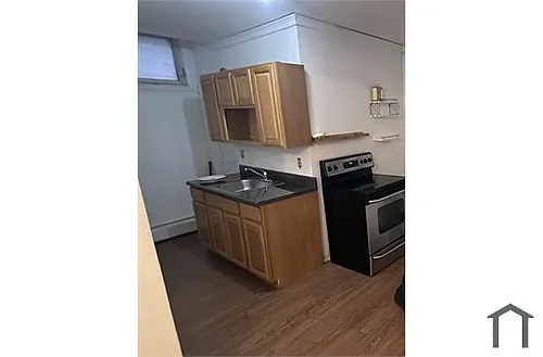 188 Walnut St Photo 1
