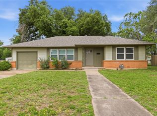 1608 Burt St, Bryan, TX 77802