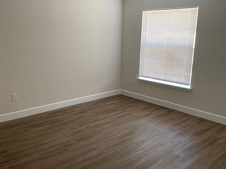 4444 Summer Flowers Pl — Photo 8