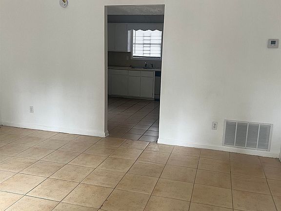 3rd image of 1218 Creek Forest Ct NW