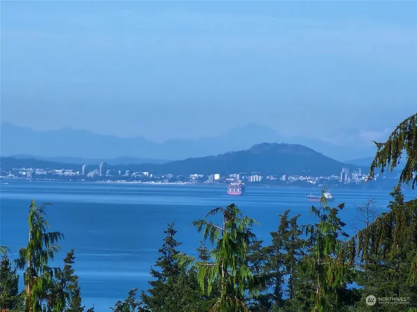 457 McClure View Road, Port Angeles, WA 98363