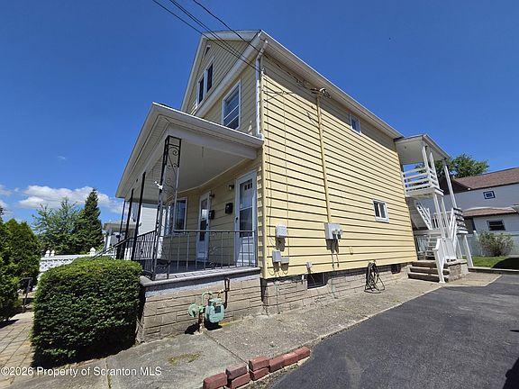 2nd image of 409 Butler St