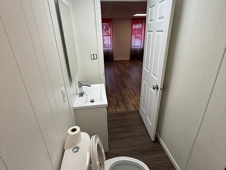 Bathroom 2