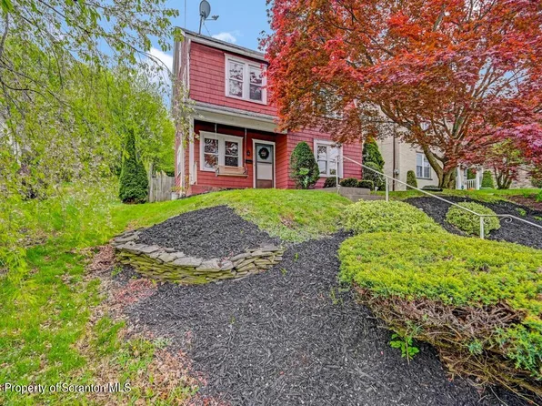 1208 Monroe Ave, Dunmore, PA 18509