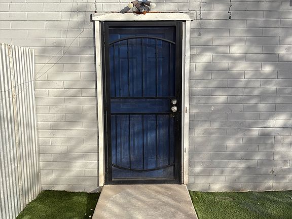 4th image of 256 W Kelso St #A