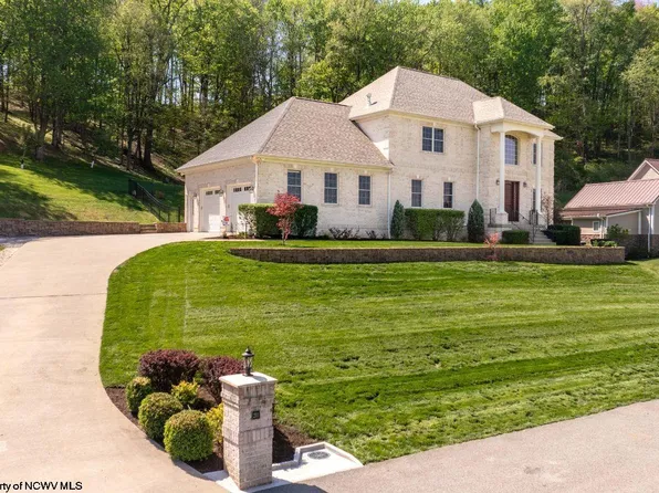 211 Merideth St, Morgantown, WV 26508