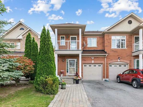 849 Joe Persechini Dr, Newmarket, ON L3X 2V1