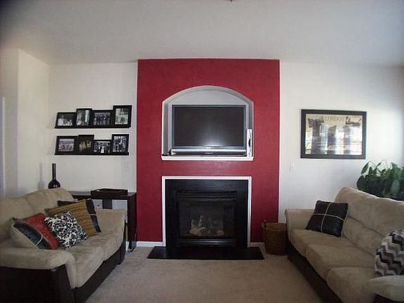 Gas fireplace