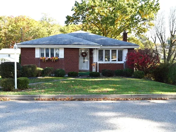 22 Delrose Dr, Monessen, PA 15062