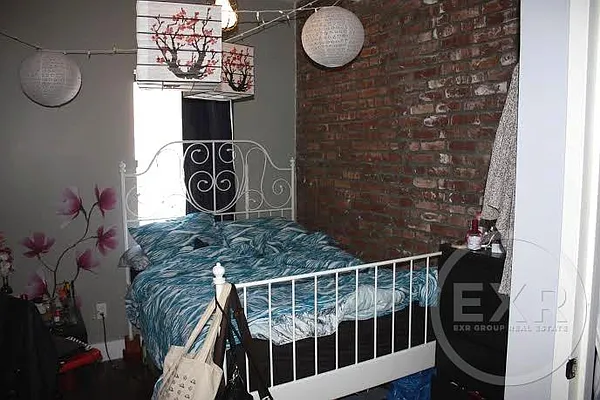 Rented by EXR | media 45