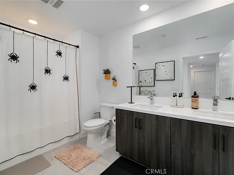 16450 Veterans Way #301 — Photo 10