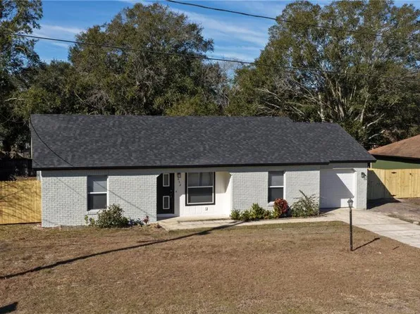 452 Oslo Dr, Deltona, FL 32725