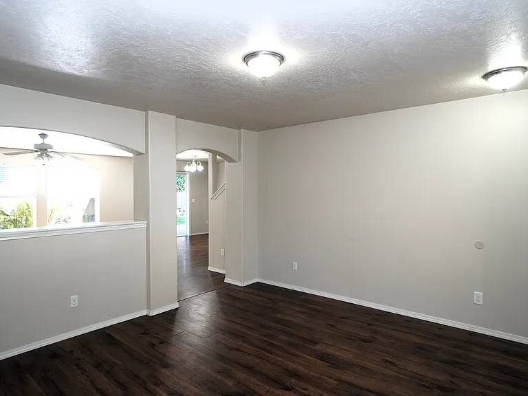 2934 NW 11th Ave — Photo 5