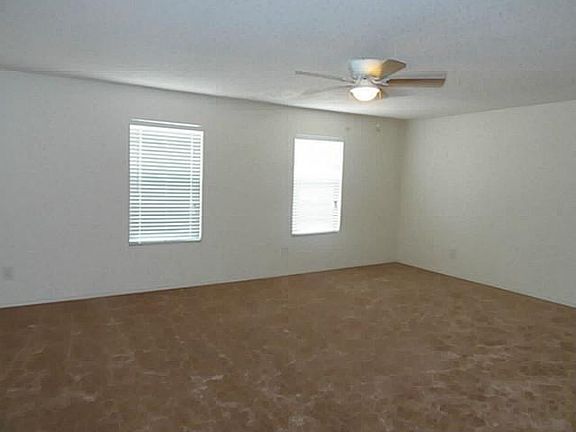 5th image of 3520 Willow Creek Trl