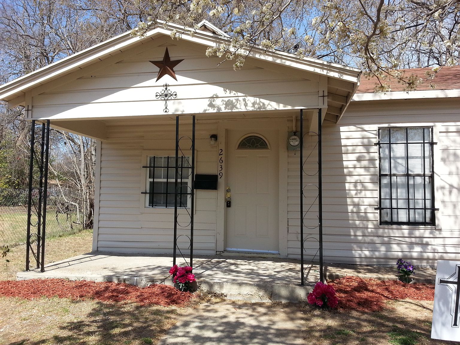 2639 Ghent St, Dallas, TX 75215 Zillow