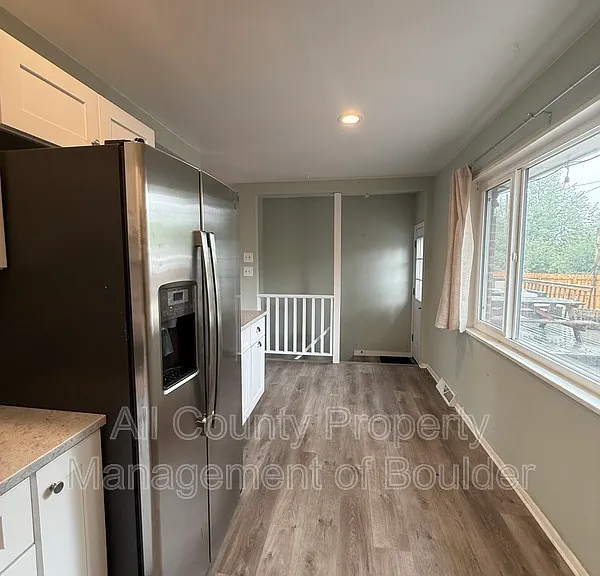 380 S 42nd St — Photo 7