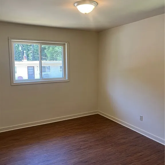 601 Monticello Dr — Photo 9