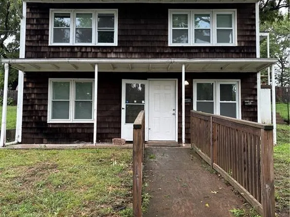 1413 W Waldo Ave, Independence, MO 64050