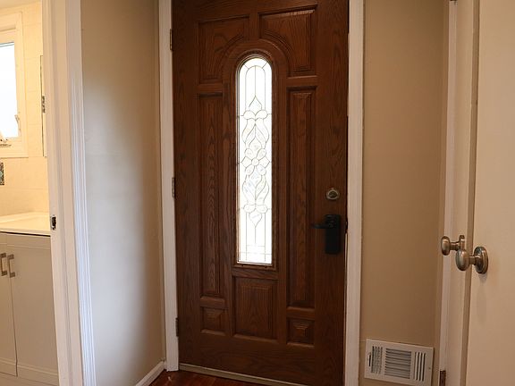 Entry Foyer