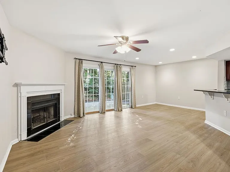 7733 Falcon Rest Cir — Photo 15