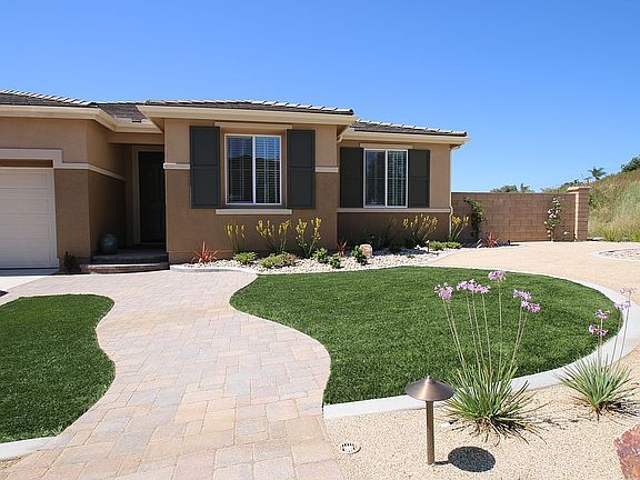 2nd image of 2093 Meadow Vista Pl