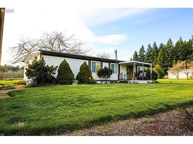9219 SW Line Dr photo 1