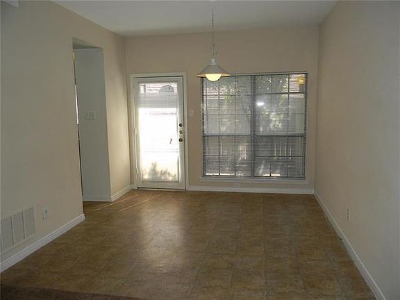 3rd image of 9910 Royal Ln APT 405