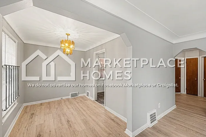 9917 Sussex St — Photo 7