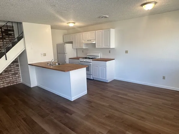 Zanetta Dr. (3057), 3057 Zanetta Dr #B, Marina, CA 93933