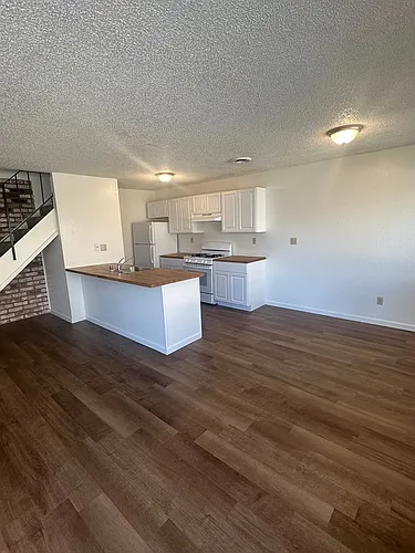 3057 Zanetta Dr Photo 1