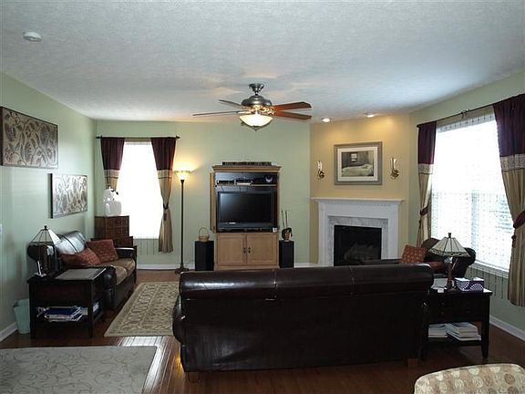5th image of 2317 Gerard Ct